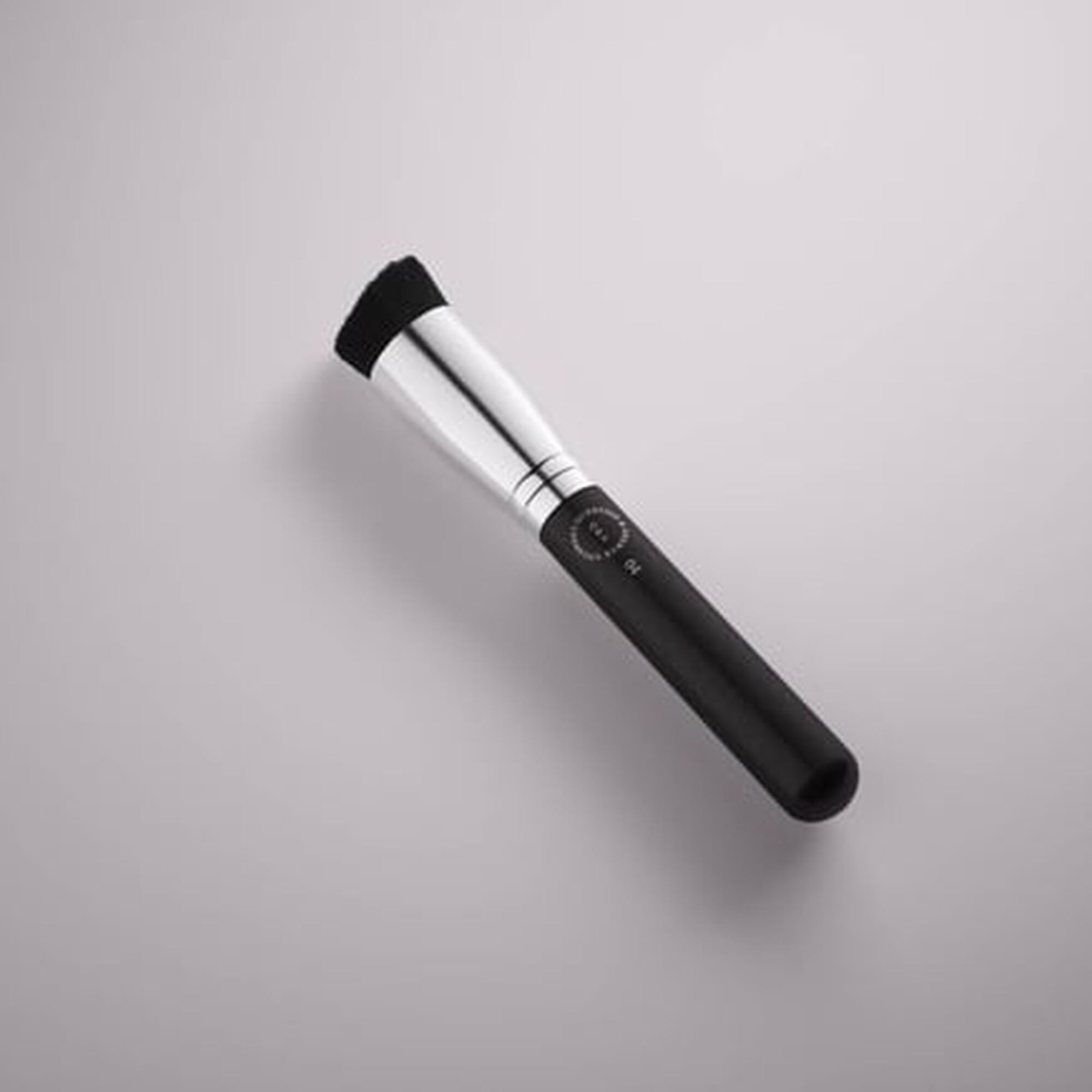 فرشاة دمج نحت الوجه Q and A PRO NO 04