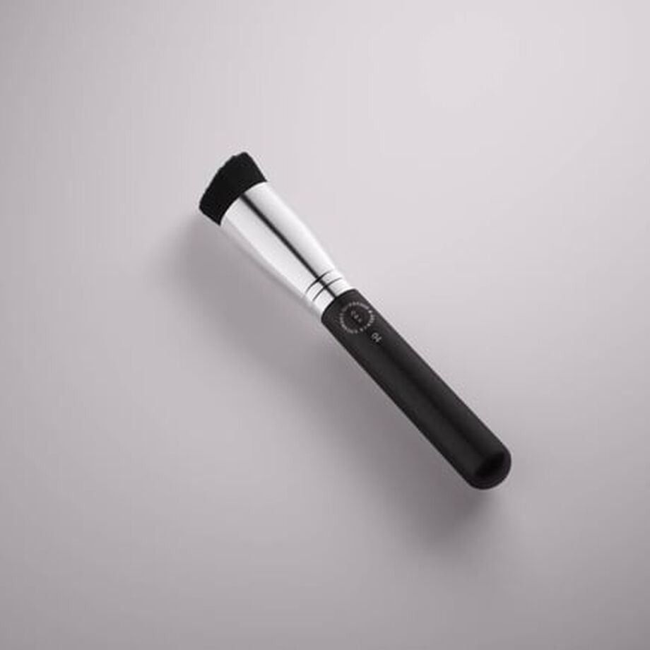 فرشاة دمج نحت الوجه Q and A PRO NO 04